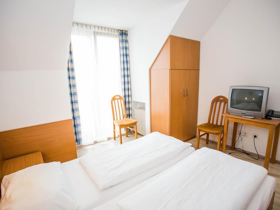 Hotel Geblergasse Виена Екстериор снимка