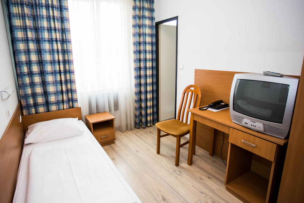 Hotel Geblergasse Виена Екстериор снимка